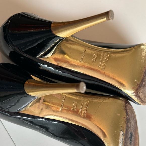 Black patent leather Miu Miu peep-toe heels 👠 🖤 - Picture 8 of 12